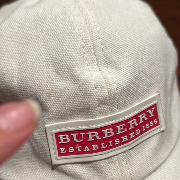 Authentic Burberry Established 1856 Cap - Picture 6 of 13